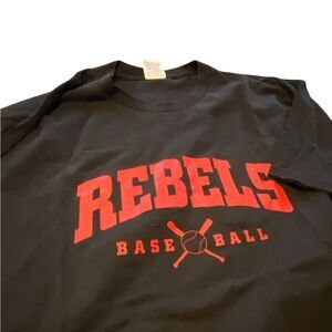 Rebels baseball t shirt like new see pics size XL